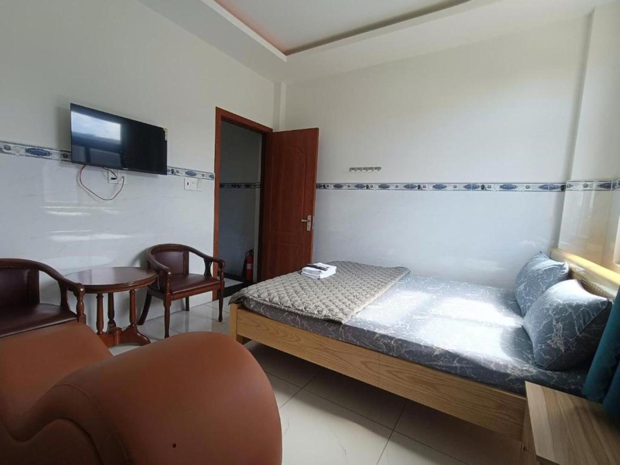 Hotel Phuong Anh 2 - Binh Tan